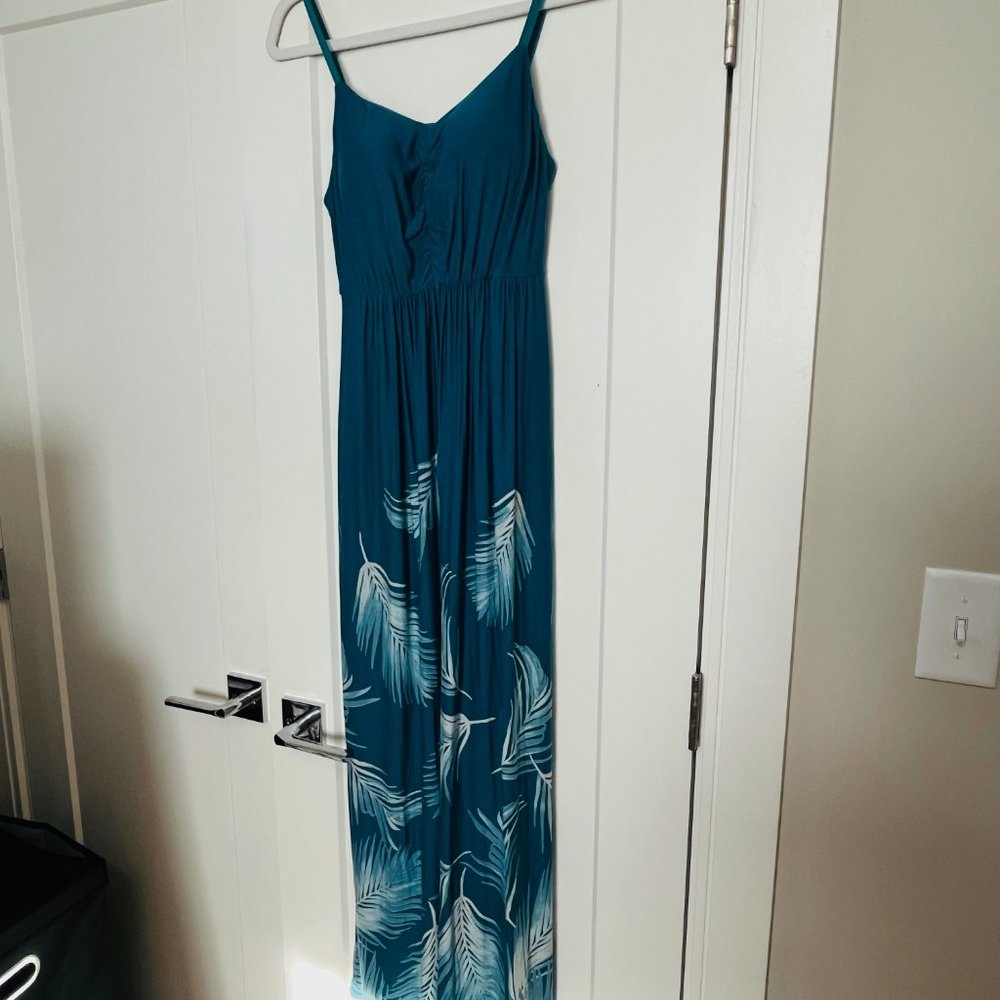 Soma Intimates - Ultimate Maxi Bra Dress, “Tropic Palm Ocean Depths” - small